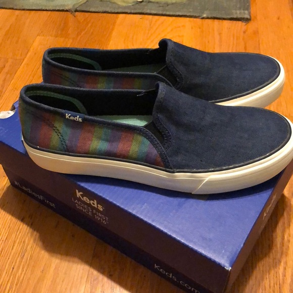 Woman’s Keds - Picture 2 of 7